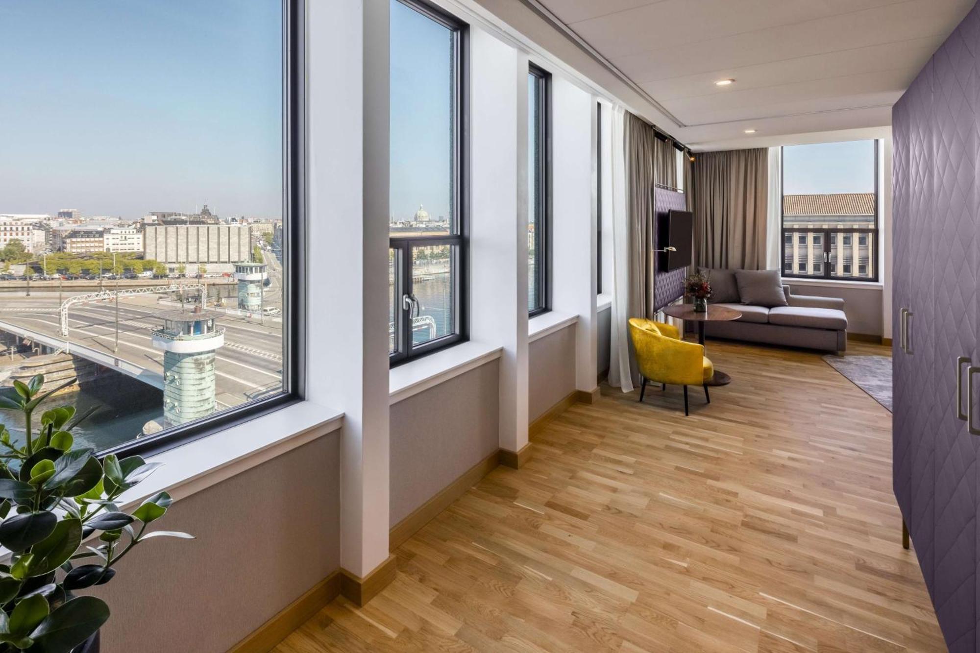 Hotel Nh Collection 5*