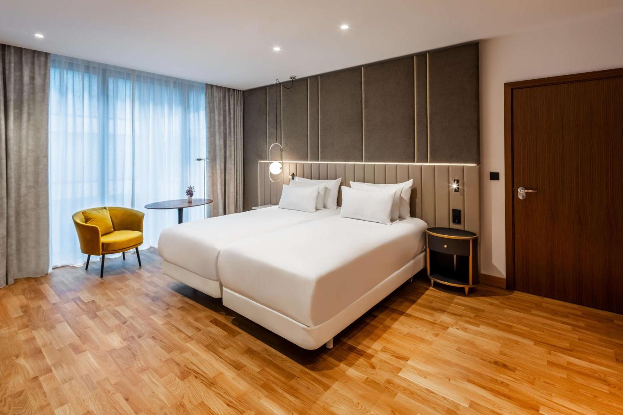 Nh Collection Hotel 5*